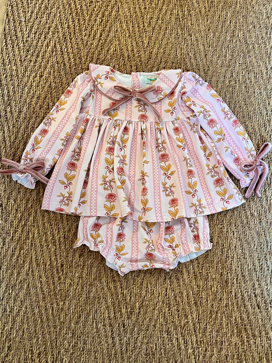 Acorn & Vines Bloomer Set